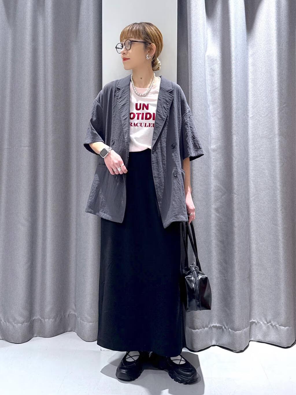 LAKOLEの【接触冷感】ハーフスリーブシアーWジャケットを使ったコーディネートを紹介します。｜Rakuten Fashion(楽天ファッション／旧楽天ブランドアベニュー)5471178