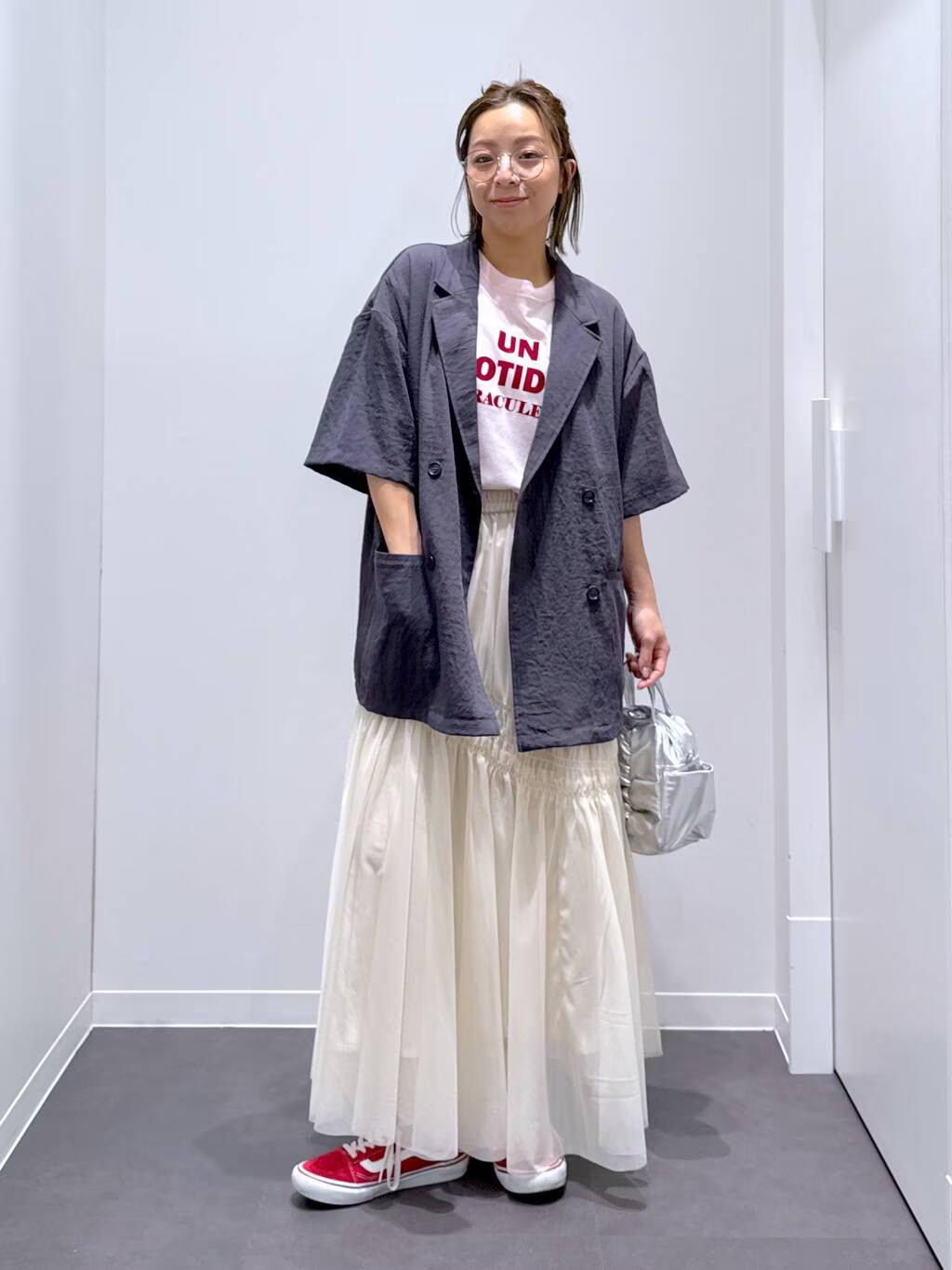 LAKOLEの【接触冷感】ハーフスリーブシアーWジャケットを使ったコーディネートを紹介します。｜Rakuten Fashion(楽天ファッション／旧楽天ブランドアベニュー)5471184