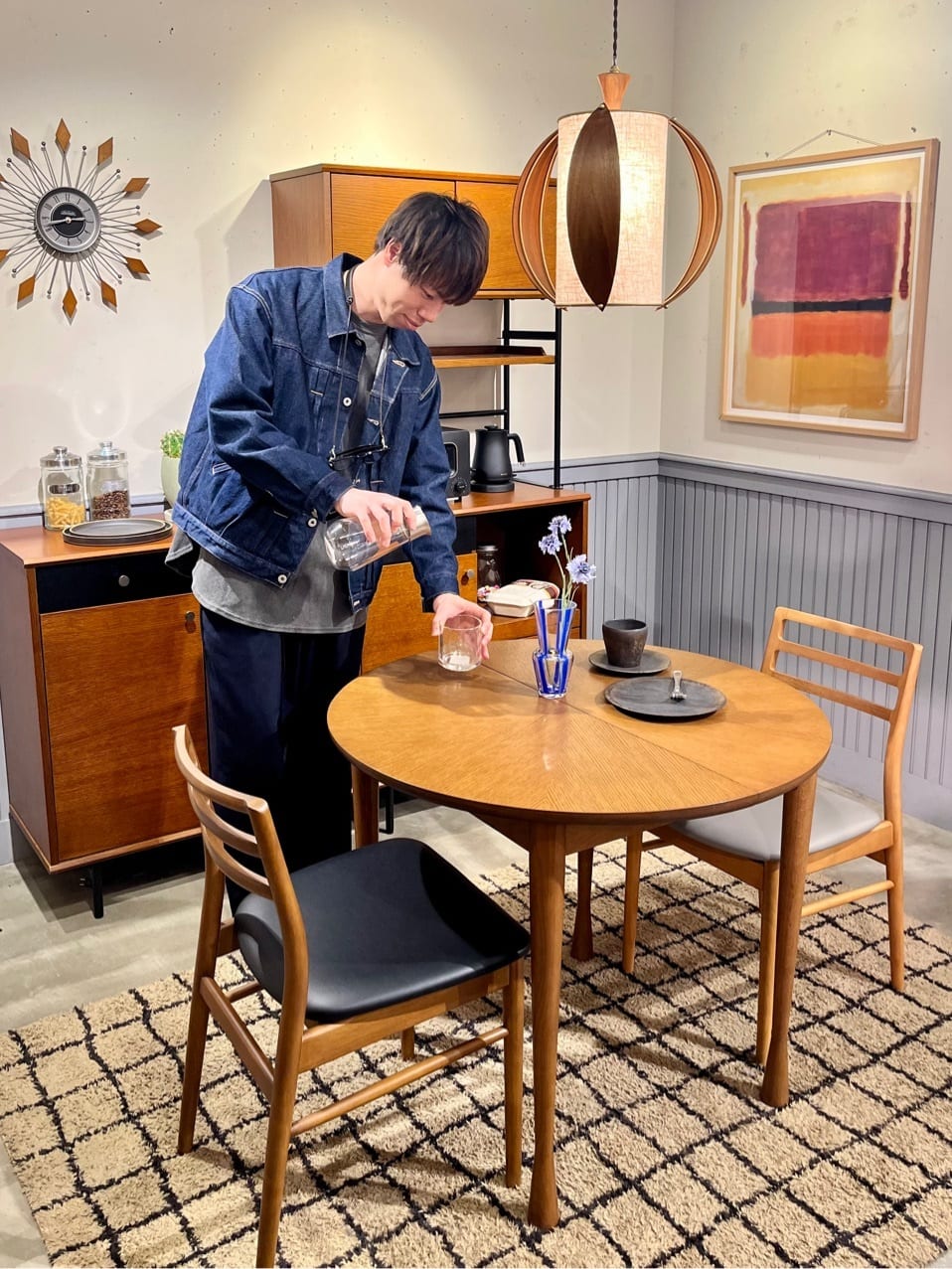 journal standard FurnitureのWOODEN LEAF PENDANT LAMP ウッデン リーフ ペンダント ランプを使ったコーディネートを紹介します。｜Rakuten Fashion(楽天ファッション／旧楽天ブランドアベニュー)5474102