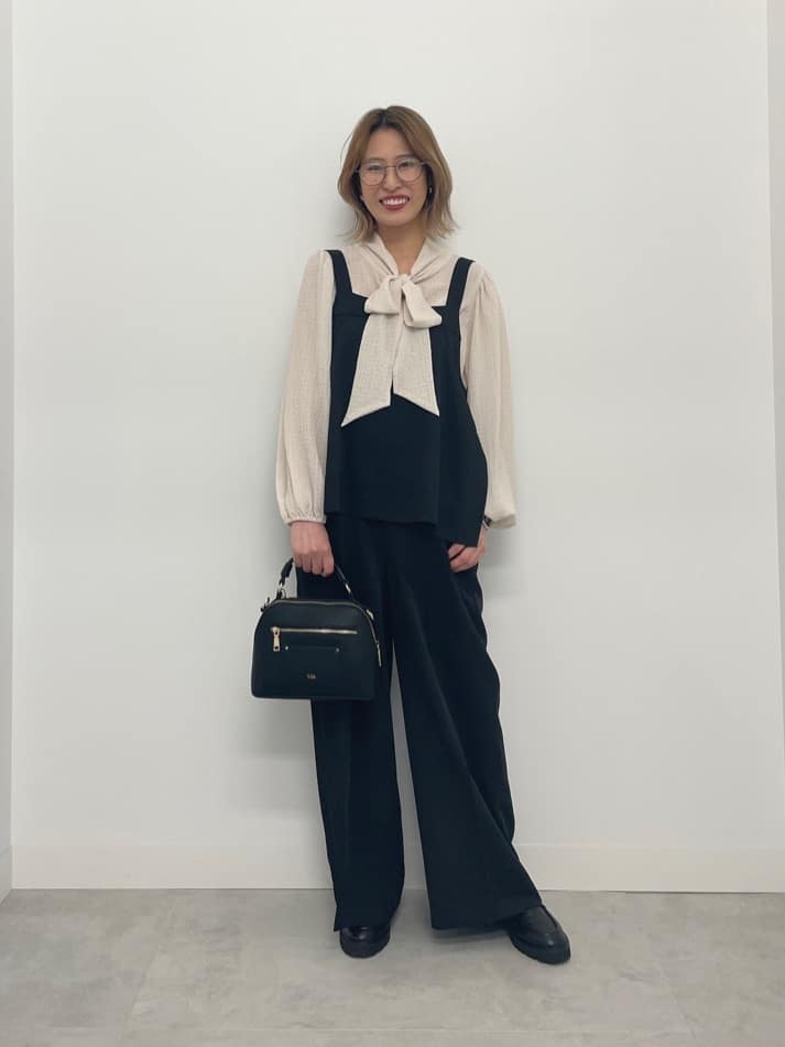 Vinのレイヤードライクオールインワンを使ったコーディネートを紹介します。｜Rakuten Fashion(楽天ファッション／旧楽天ブランドアベニュー)5475701