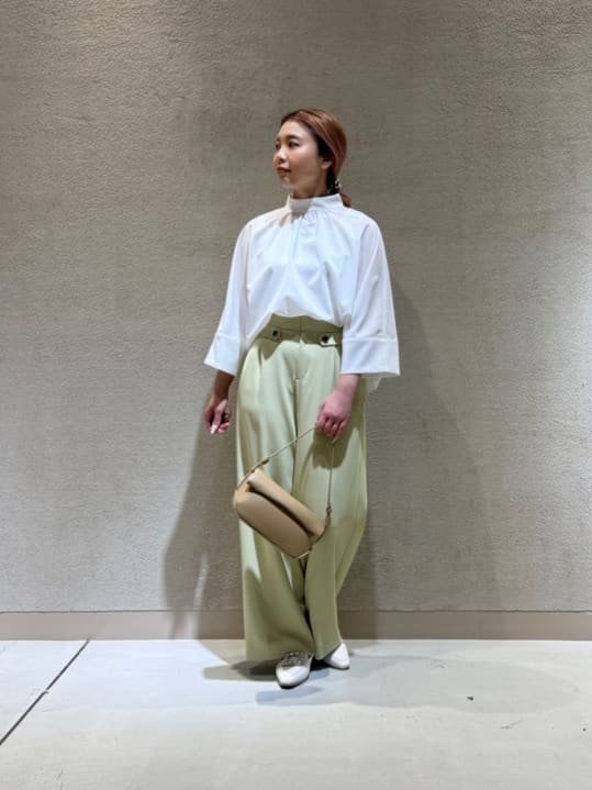 Vinのサイドボタンデザインワイドパンツを使ったコーディネートを紹介します。｜Rakuten Fashion(楽天ファッション／旧楽天ブランドアベニュー)5475748