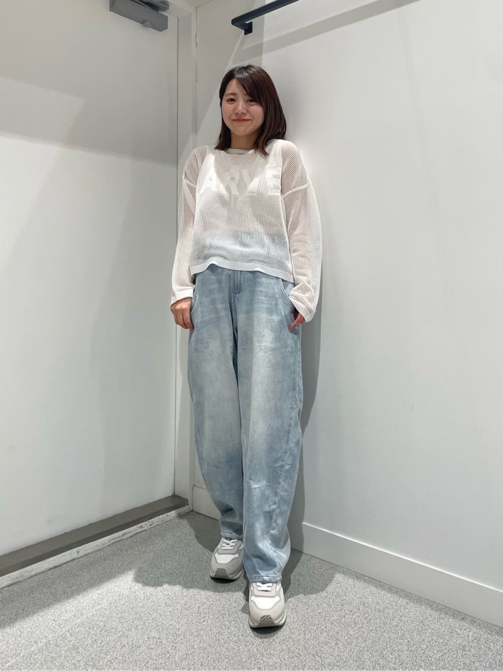 Vinのビッグロゴメッシュニットを使ったコーディネートを紹介します。｜Rakuten Fashion(楽天ファッション／旧楽天ブランドアベニュー)5479608