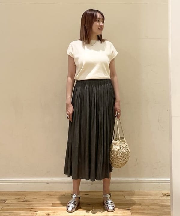 BEAMS HEARTのフラワー ペーパー バッグ◇を使ったコーディネートを紹介します。｜Rakuten Fashion(楽天ファッション／旧楽天ブランドアベニュー)5488533