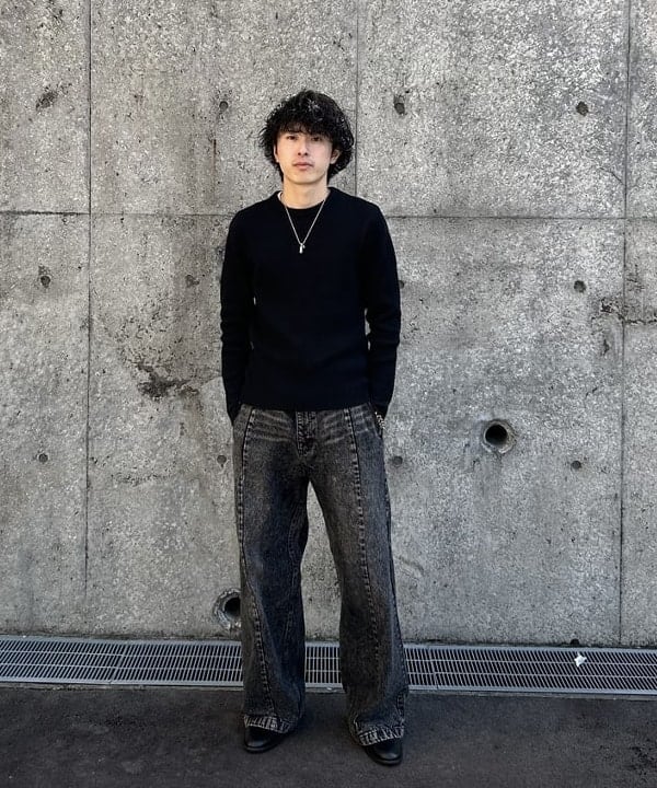 BEAMS MENのブラスト シーム バギーデニムパンツを使ったコーディネートを紹介します。｜Rakuten Fashion(楽天ファッション／旧楽天ブランドアベニュー)5489018