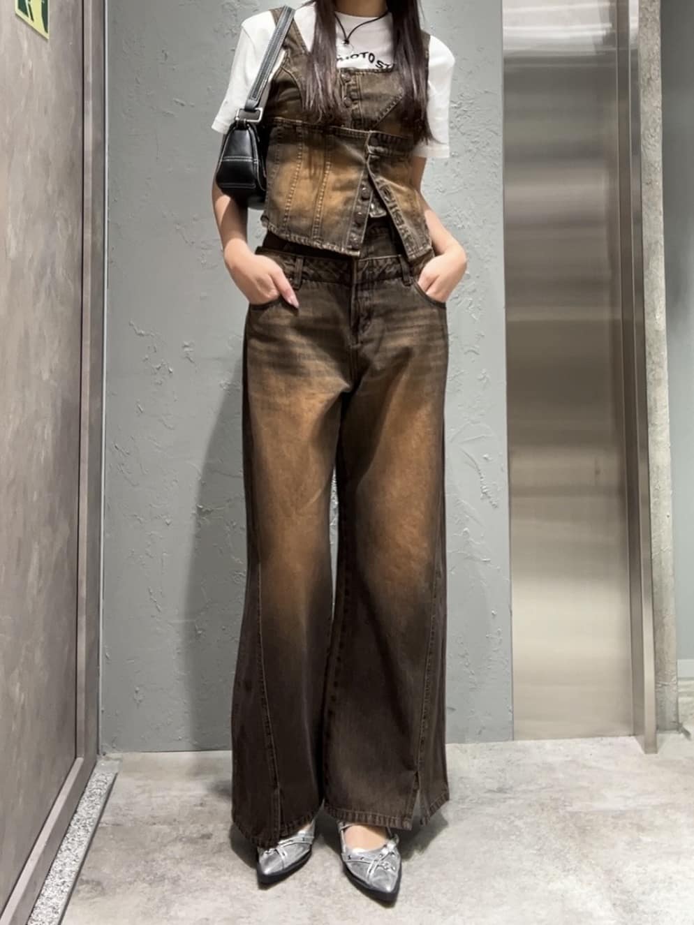 SLYのPOINTED TOE BELT サンダルを使ったコーディネート