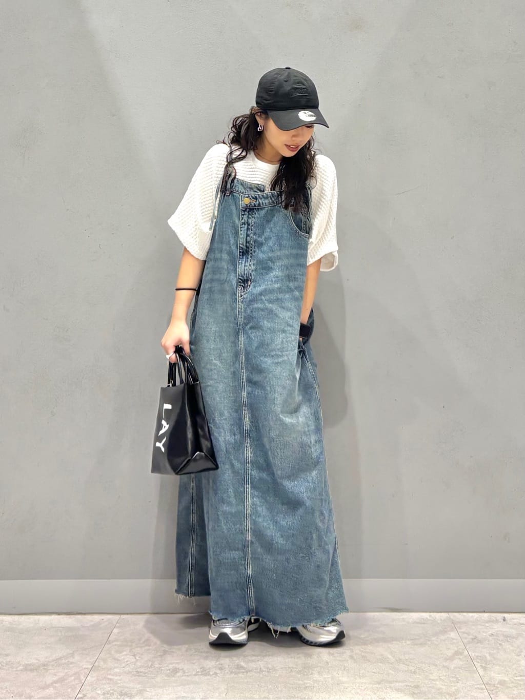 Vinのぽこぽこニットドルマンプルオーパーを使ったコーディネートを紹介します。｜Rakuten Fashion(楽天ファッション／旧楽天ブランドアベニュー)5497229