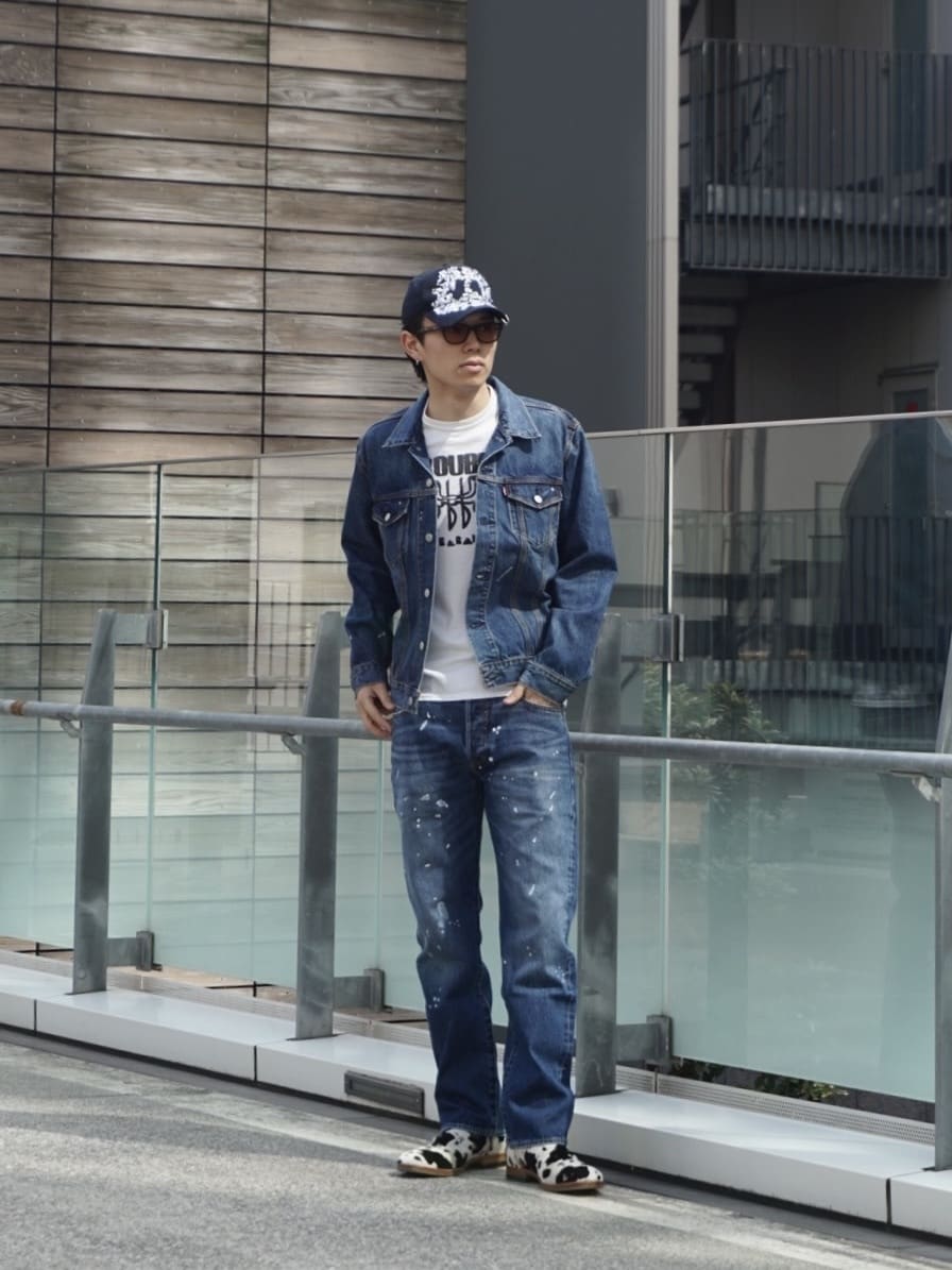JOURNAL STANDARDのLEVI'S(R) / リーバイス(R) 別注 TYPE III TRUCKER JACKET Selvedge INDIGOを使ったコーディネートを紹介します。｜Rakuten Fashion(楽天ファッション／旧楽天ブランドアベニュー)5500582