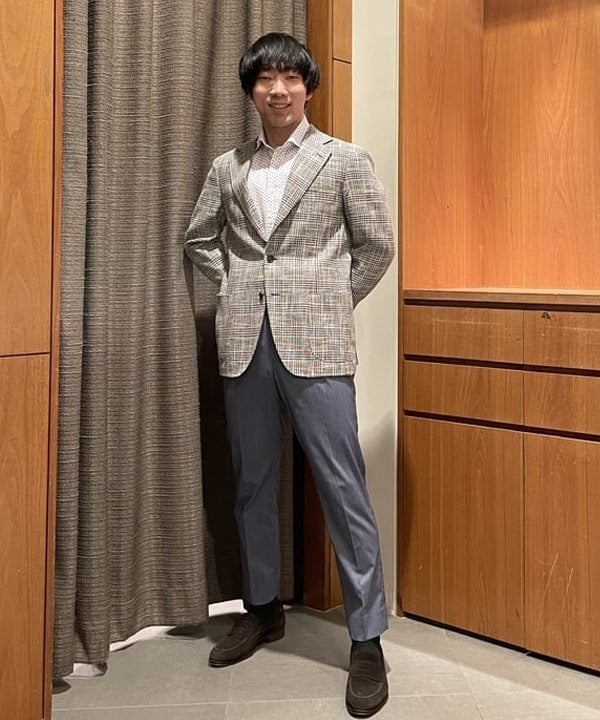 BEAMS HEARTの【軽量・ストレッチ】サマーツイード グレンプレイド 3ボタン ジャケット(S~XL)を使ったコーディネートを紹介します。｜Rakuten Fashion(楽天ファッション／旧楽天ブランドアベニュー)5501630
