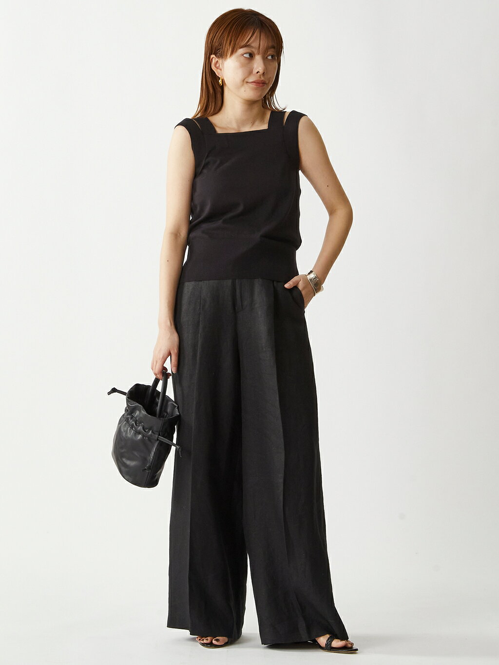 1er Arrondissementのリネンツイルトラウザーを使ったコーディネートを紹介します。｜Rakuten Fashion(楽天ファッション／旧楽天ブランドアベニュー)5508760