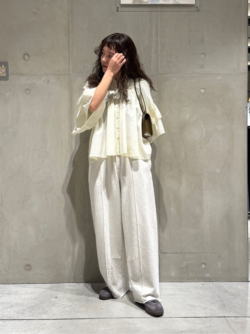 JOURNAL STANDARD ネックシャーリングブラウス JOURNAL STANDARD ブラウス シャツ ネックシャーリングブラウス