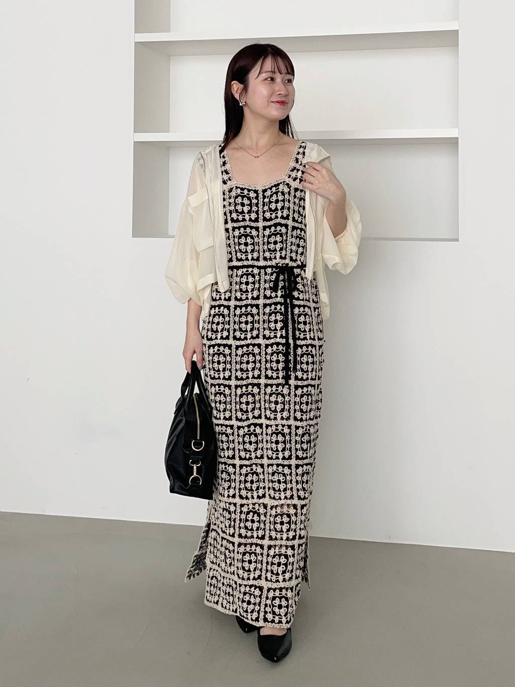 mysty womanの【リバイバル!】楊柳シアーZIPパーカーを使ったコーディネートを紹介します。｜Rakuten Fashion(楽天ファッション／旧楽天ブランドアベニュー)5514487
