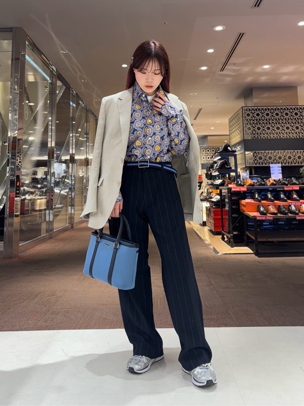 TAKEO KIKUCHIのスポンディッシュ ミニトートを使ったコーディネートを紹介します。｜Rakuten Fashion(楽天ファッション／旧楽天ブランドアベニュー)5517389