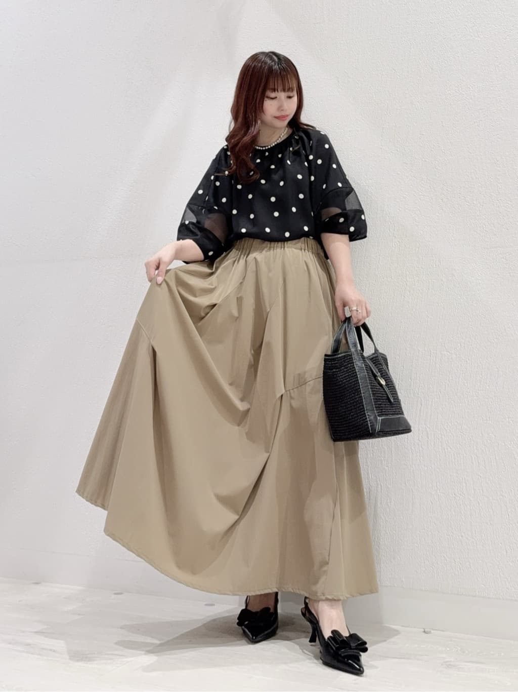 Vinのポイントシアードットブラウスを使ったコーディネートを紹介します。｜Rakuten Fashion(楽天ファッション／旧楽天ブランドアベニュー)5522890