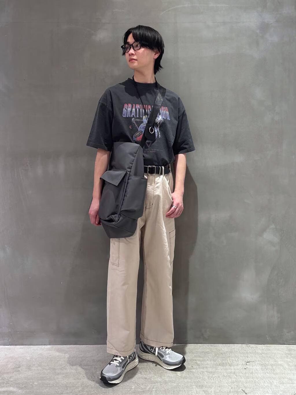 LAKOLEのヴィンテージライク半袖Tを使ったコーディネートを紹介します。｜Rakuten Fashion(楽天ファッション／旧楽天ブランドアベニュー)5530654