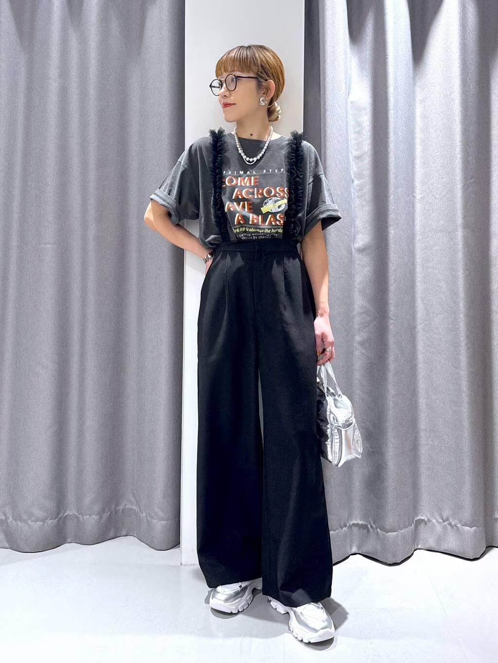 LAKOLEのVTGロゴTEEを使ったコーディネートを紹介します。｜Rakuten Fashion(楽天ファッション／旧楽天ブランドアベニュー)5530658