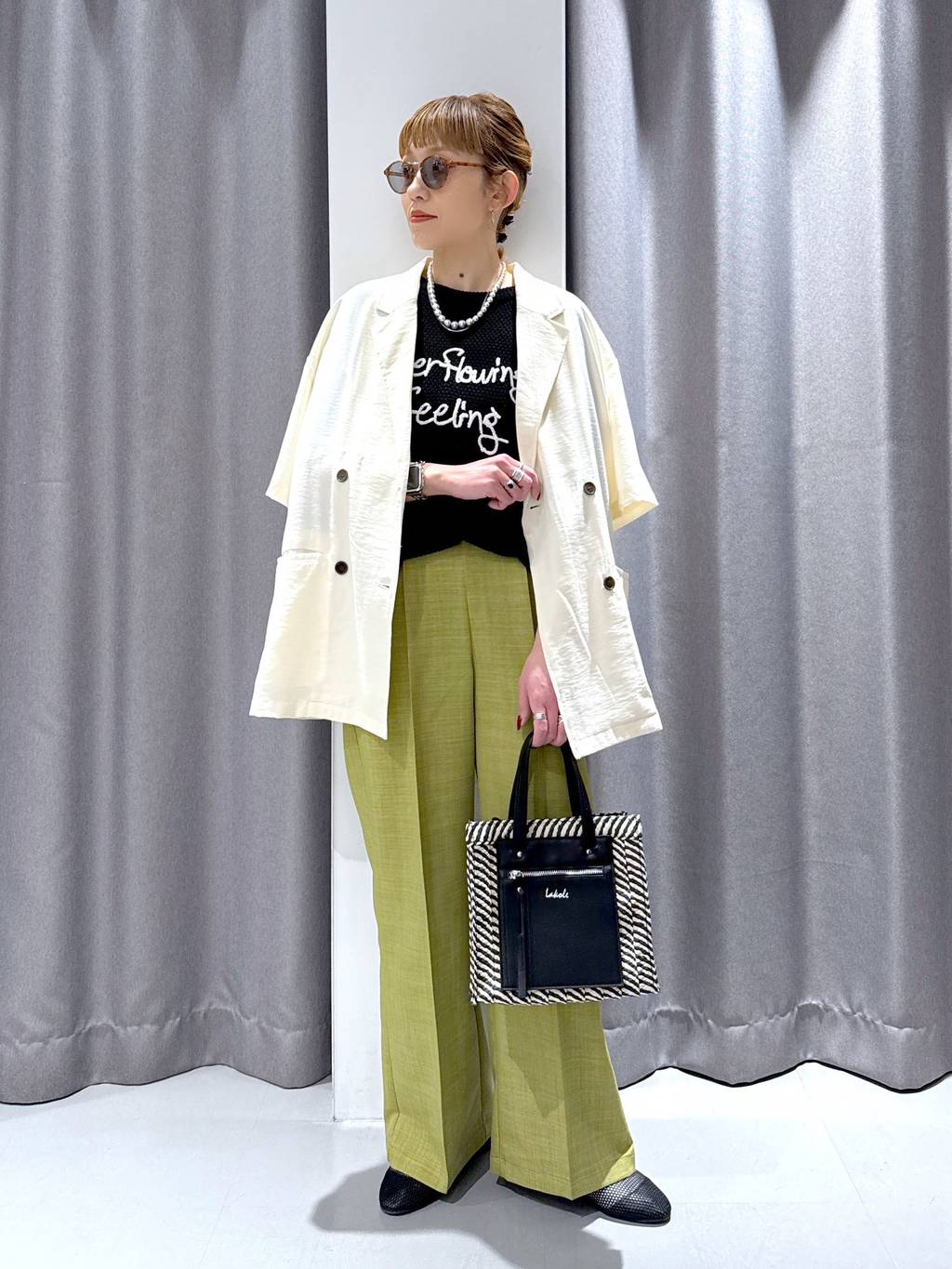 LAKOLEの【接触冷感】ハーフスリーブシアーWジャケットを使ったコーディネートを紹介します。｜Rakuten Fashion(楽天ファッション／旧楽天ブランドアベニュー)5530742