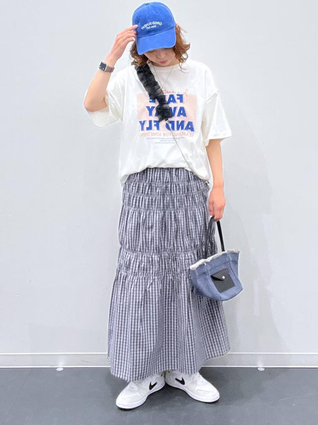 LAKOLEのウォッシュドロゴキャップを使ったコーディネートを紹介します。｜Rakuten Fashion(楽天ファッション／旧楽天ブランドアベニュー)5530743