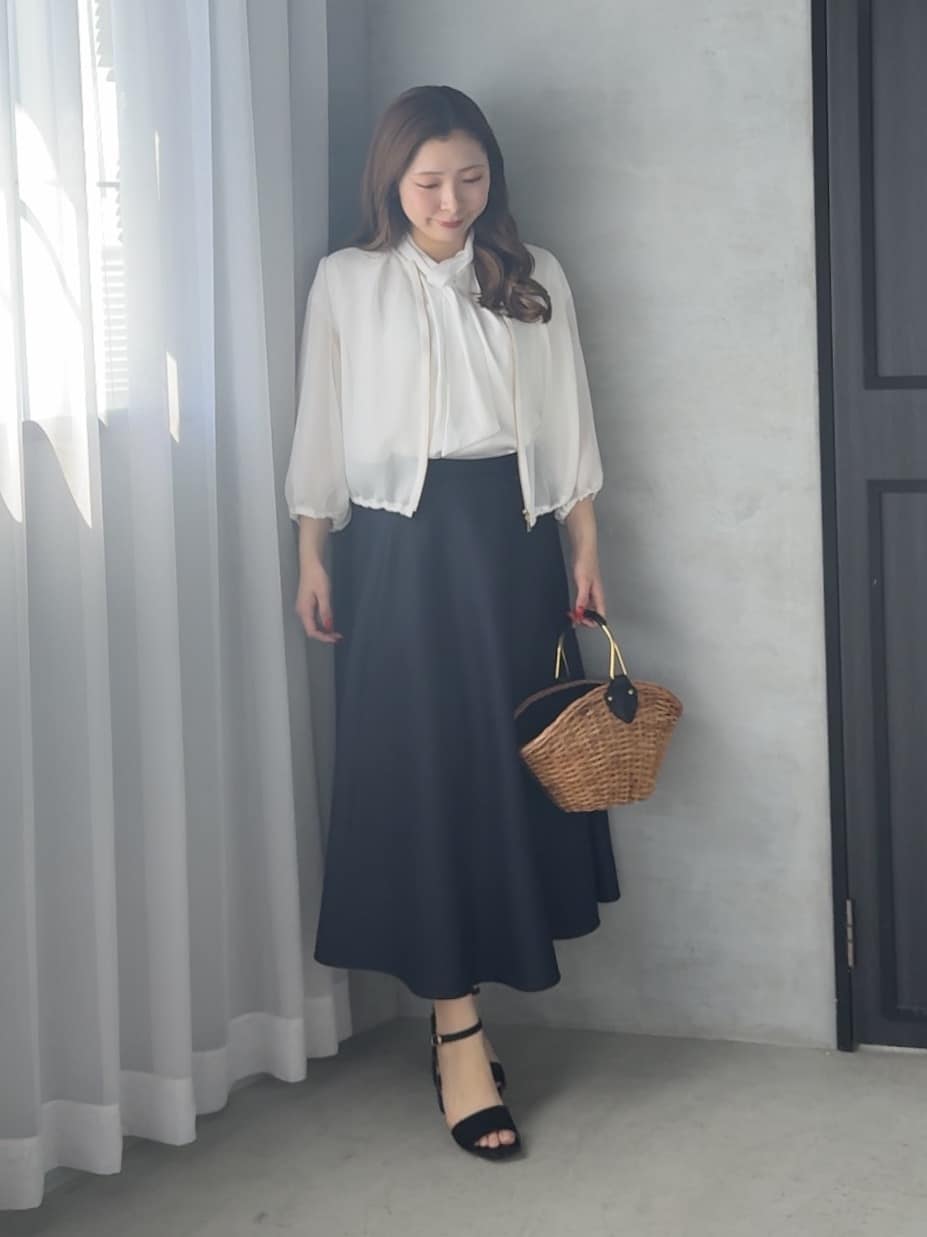 Viaggio Bluのバスケットリネーラサーキュラースカートを使ったコーディネートを紹介します。｜Rakuten Fashion(楽天ファッション／旧楽天ブランドアベニュー)5531815