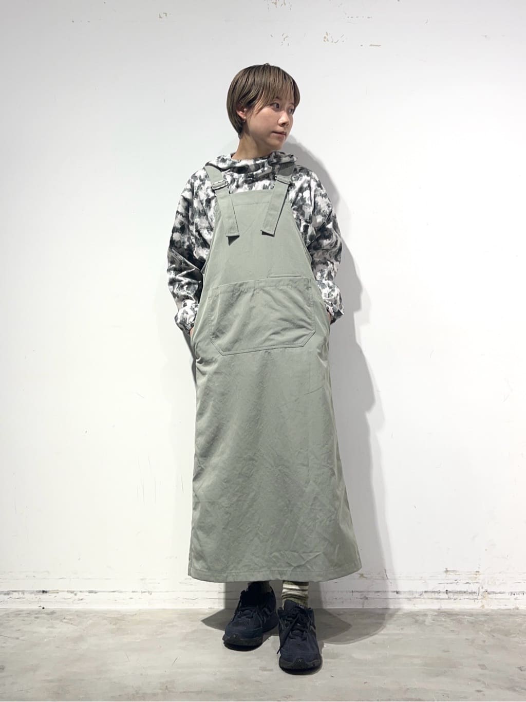 Snow PeakのPrinted Breathable Quick Dry Anorakを使ったコーディネートを紹介します。｜Rakuten Fashion(楽天ファッション／旧楽天ブランドアベニュー)5532767