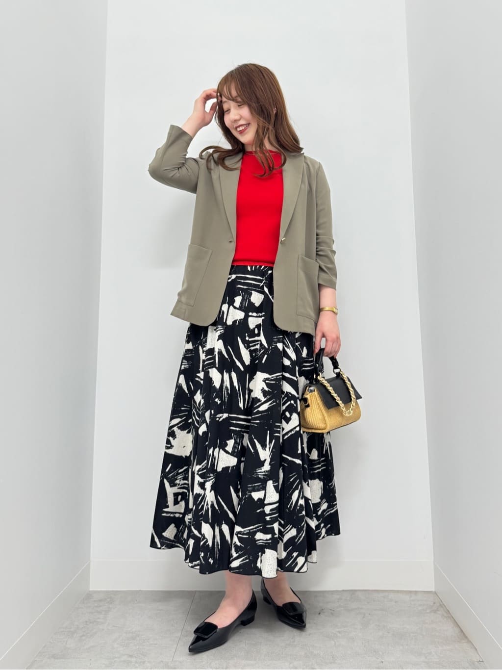 Vinのフレンチスリーブサマーニットを使ったコーディネートを紹介します。｜Rakuten Fashion(楽天ファッション／旧楽天ブランドアベニュー)5534567