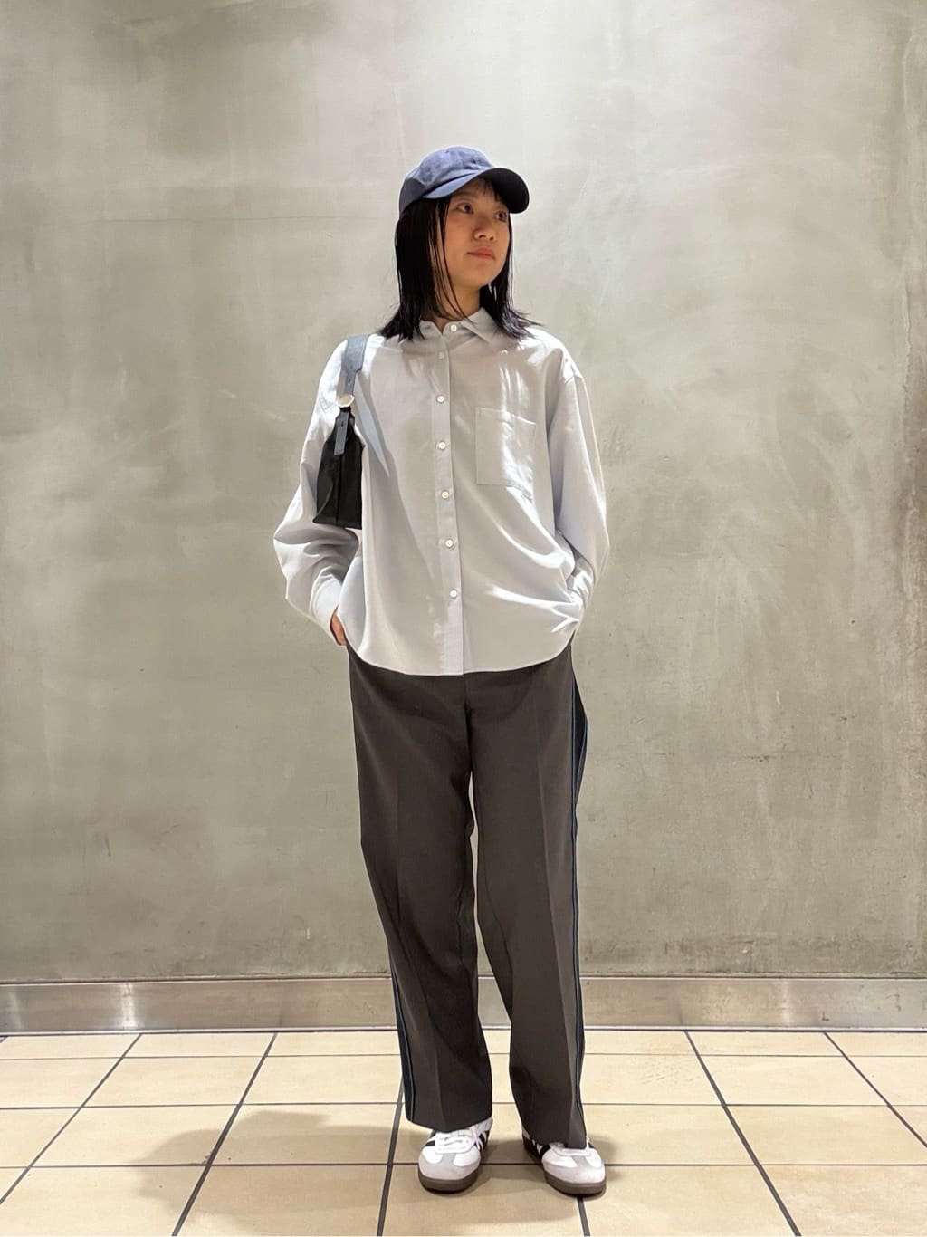 BEAUTY&YOUTH UNITED ARROWSのシアー バックタック シャツを使っ