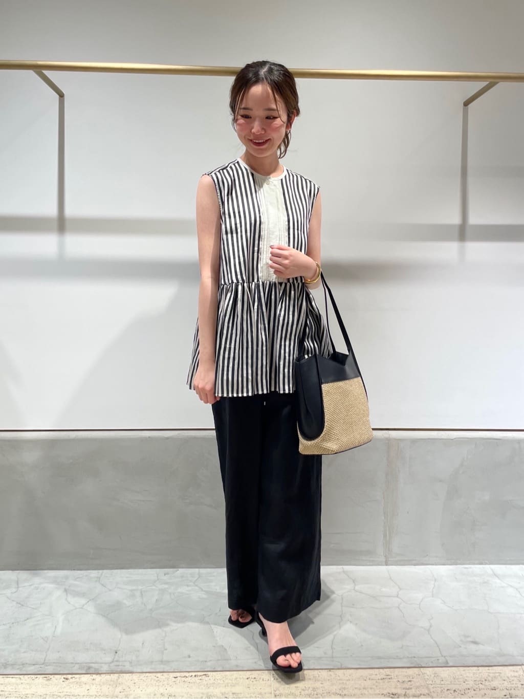 1er Arrondissementのメタルバングルを使ったコーディネートを紹介します。｜Rakuten Fashion(楽天ファッション／旧楽天ブランドアベニュー)5539270