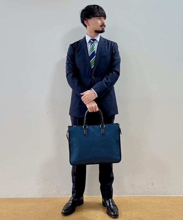 BEAMS HEARTのBEAMS HEART｜メンズ ウールトロピカル イージースーツ｜スーパー120's ウォッシャブル セットアップ対応｜ストレッチ 防シワ ビジネス カジュアル兼用｜グレー ネイビー (S~XL)を使ったコーディネートを紹介します。｜Rakuten Fashion(楽天ファッション／旧楽天ブランドアベニュー)5548049