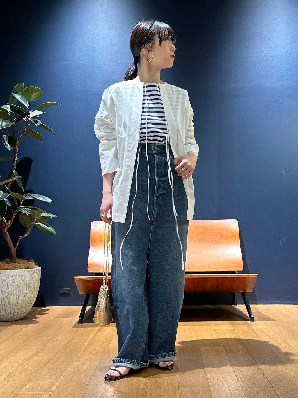 Curensologyの2WAYリボンブラウスを使ったコーディネートを紹介します。｜Rakuten Fashion(楽天ファッション／旧楽天ブランドアベニュー)5549884