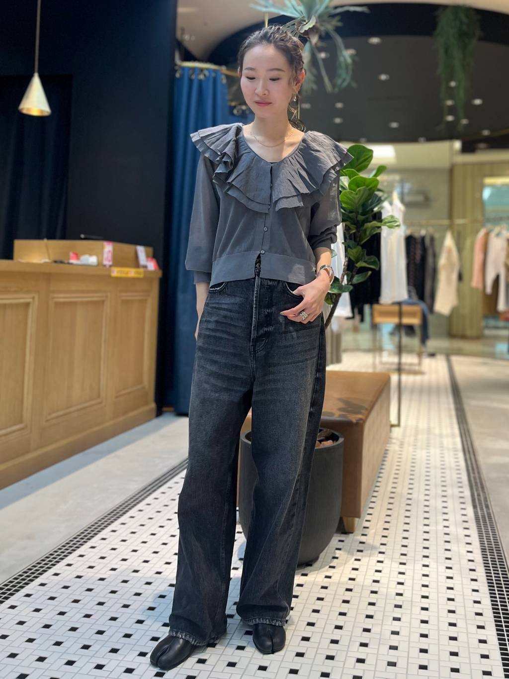 Curensology | ラッフルニットカーディガン | Rakuten Fashion(楽天