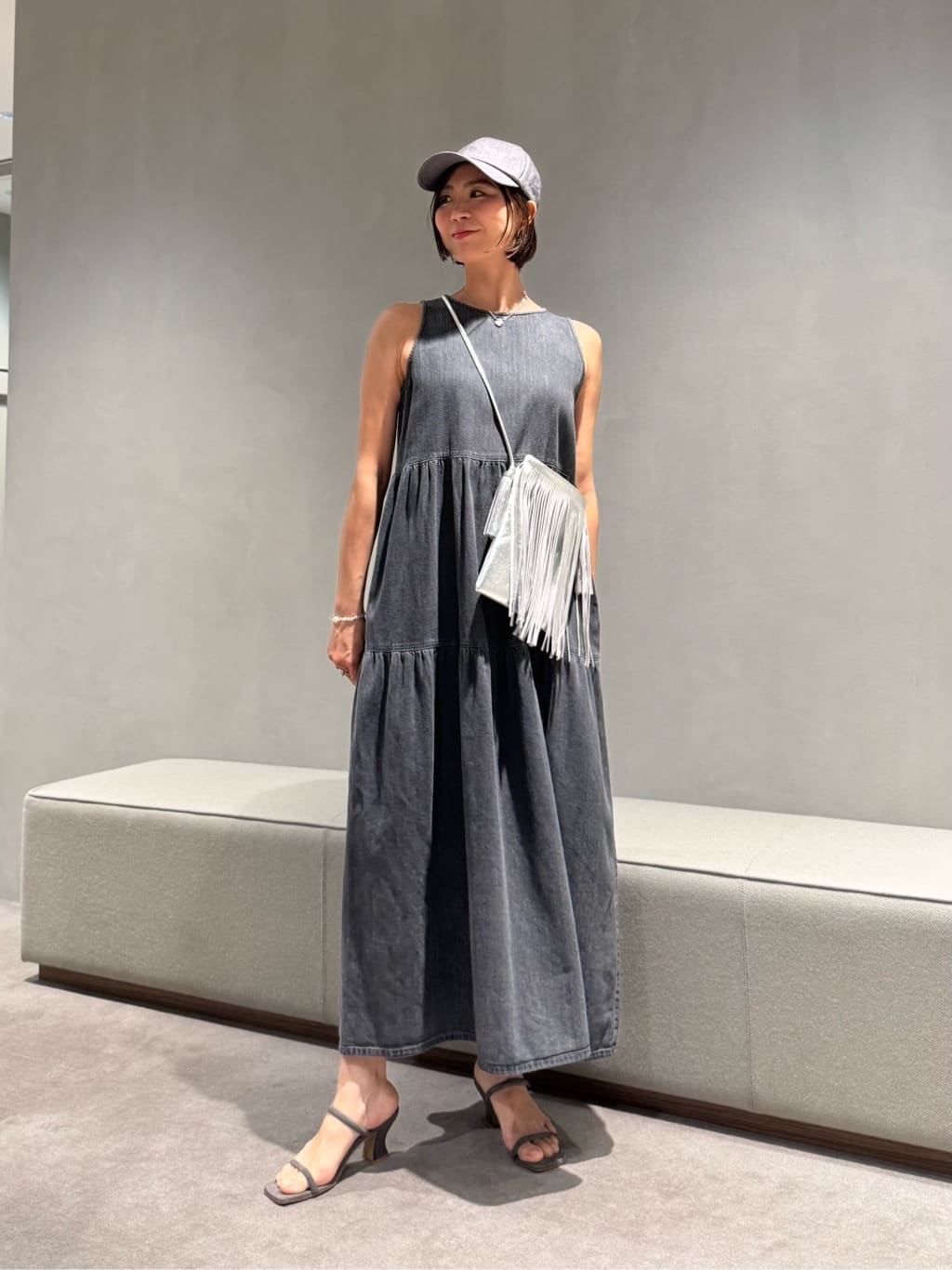 新品UNITED ARROWS デニム ティアード ノースリーブワンピース