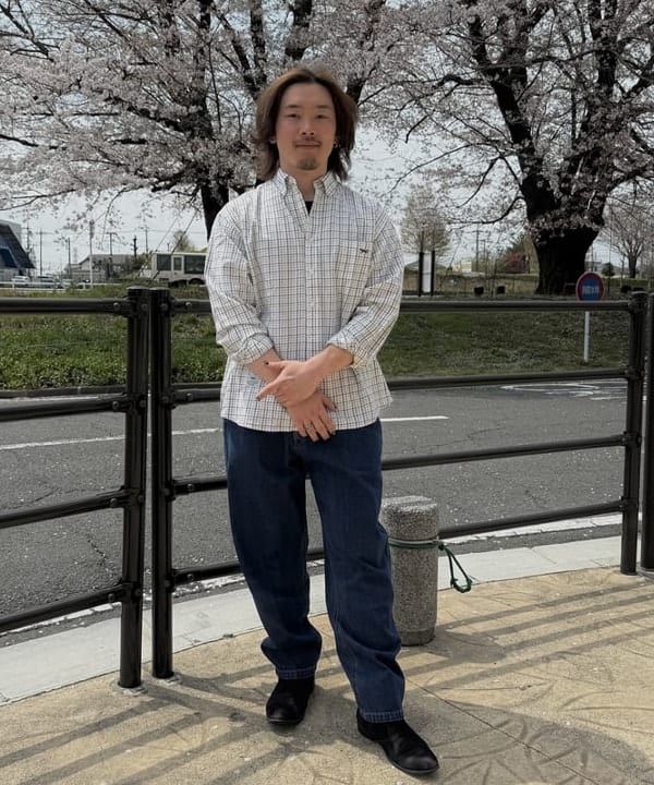 BEAMS HEARTのBEAMS HEART / バルーン デニム イージー パンツを使ったコーディネートを紹介します。｜Rakuten Fashion(楽天ファッション／旧楽天ブランドアベニュー)5561269