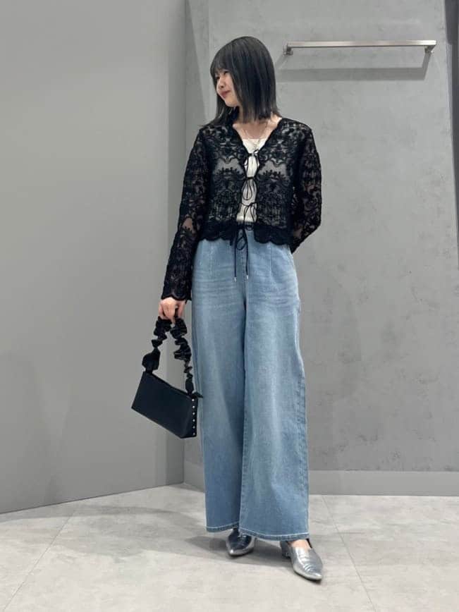 Vinの2WAYニットタンクトップを使ったコーディネートを紹介します。｜Rakuten Fashion(楽天ファッション／旧楽天ブランドアベニュー)5563167