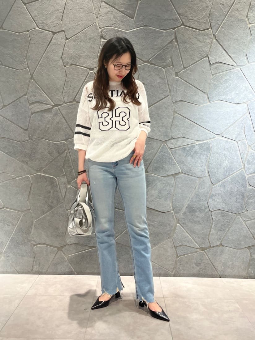 Vinのメッシュ編みナンバーロゴプルオーパーを使ったコーディネートを紹介します。｜Rakuten Fashion(楽天ファッション／旧楽天ブランドアベニュー)5570231