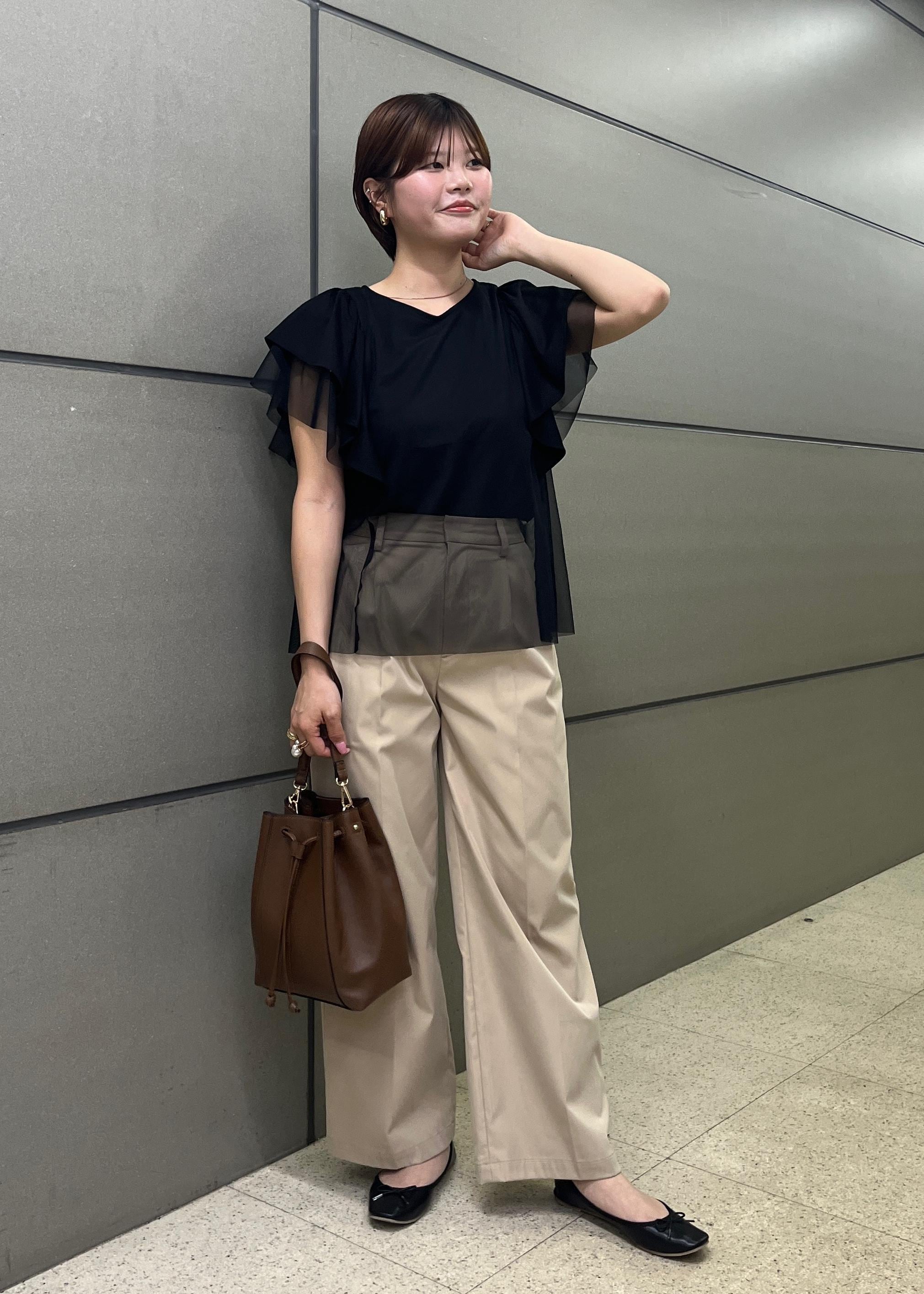 ROPE' PICNICの【UVカット・接触冷感】Cutee チュールレイヤード風フリルトップスを使ったコーディネートを紹介します。｜Rakuten Fashion(楽天ファッション／旧楽天ブランドアベニュー)5578413