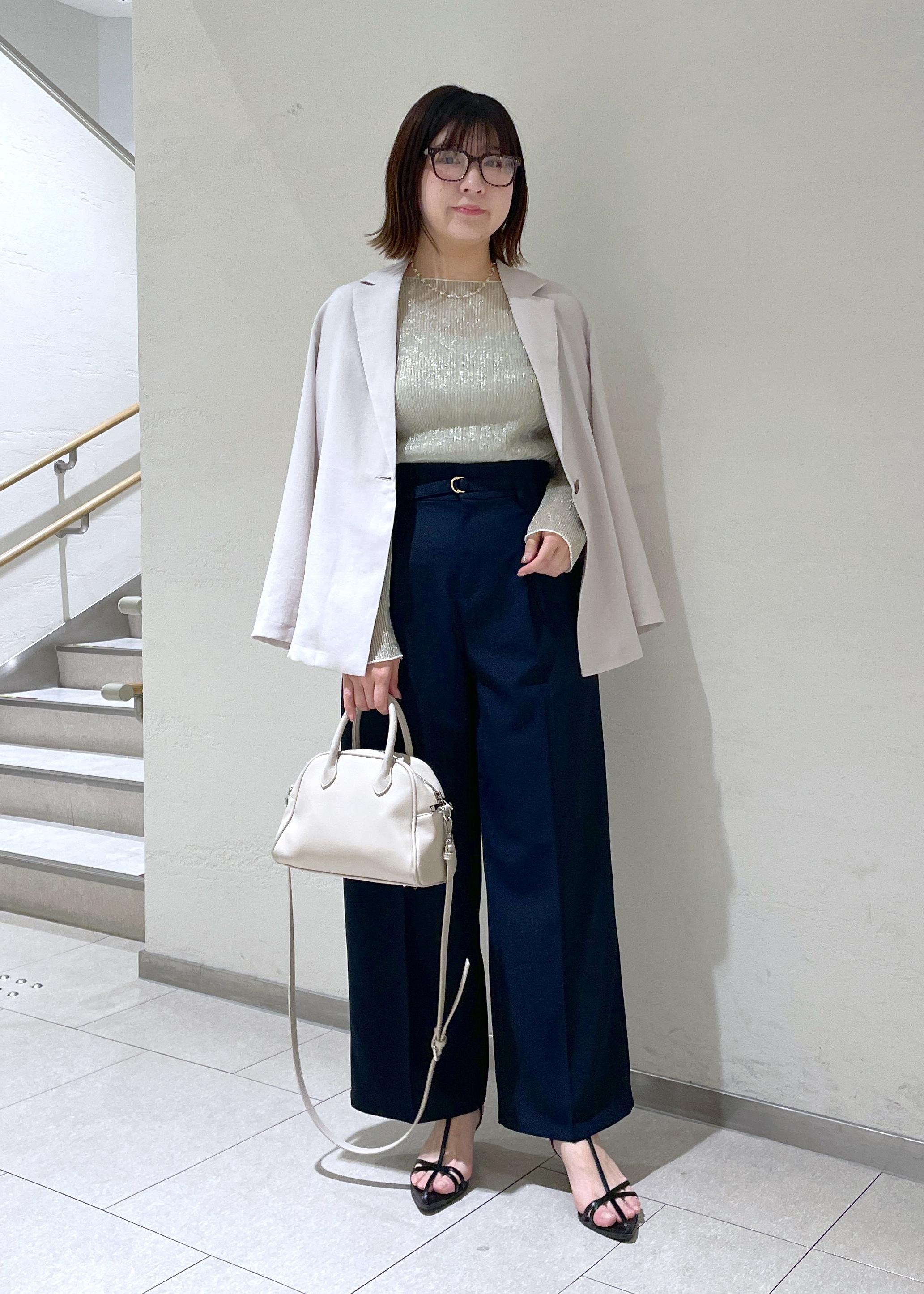 ROPE' PICNICのラメシアープリーツトップスを使ったコーディネートを紹介します。｜Rakuten Fashion(楽天ファッション／旧楽天ブランドアベニュー)5579248