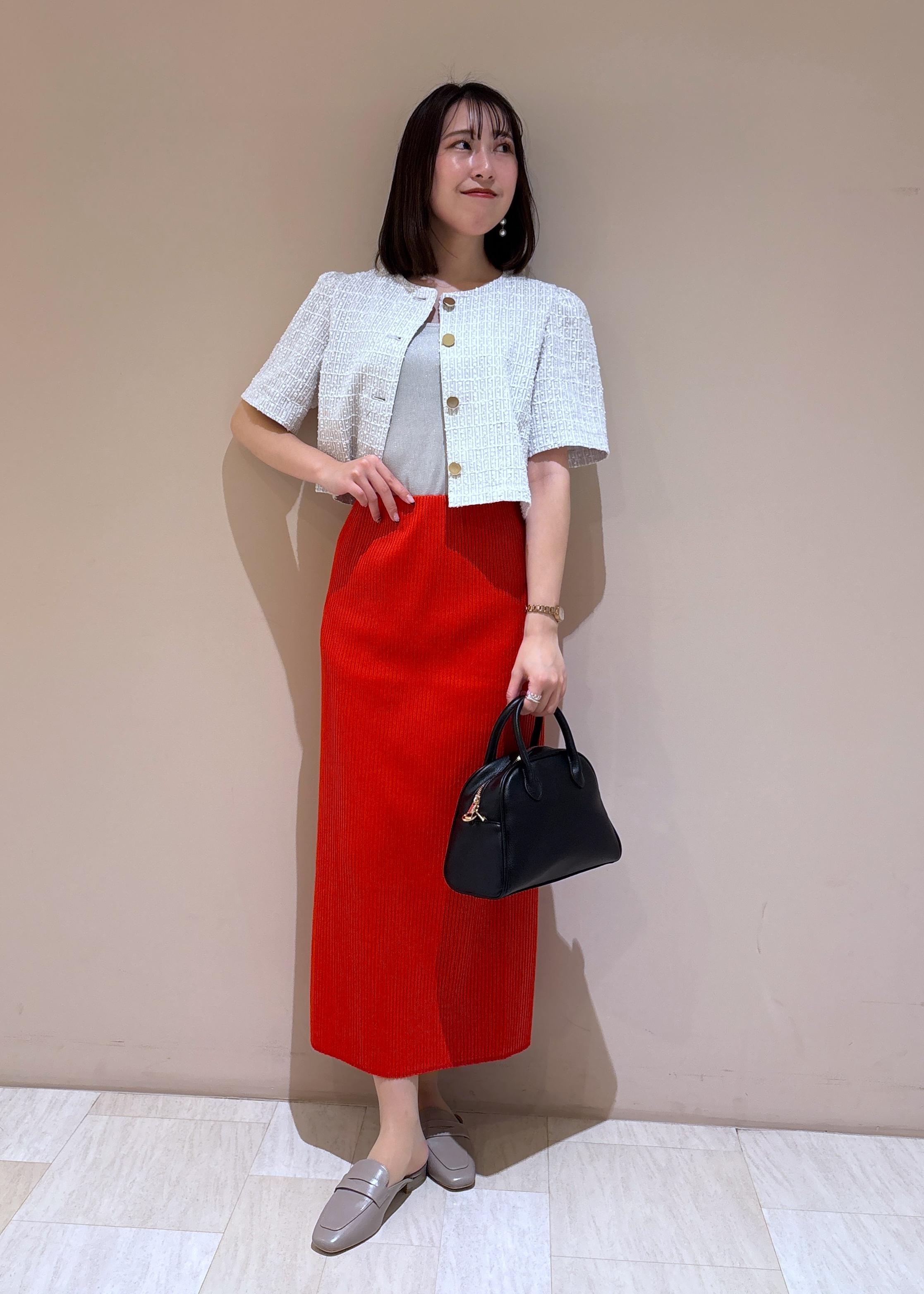ROPE' PICNICの【サマー・ツイード】金ボタンカーディジャケットを使ったコーディネートを紹介します。｜Rakuten Fashion(楽天ファッション／旧楽天ブランドアベニュー)5603232
