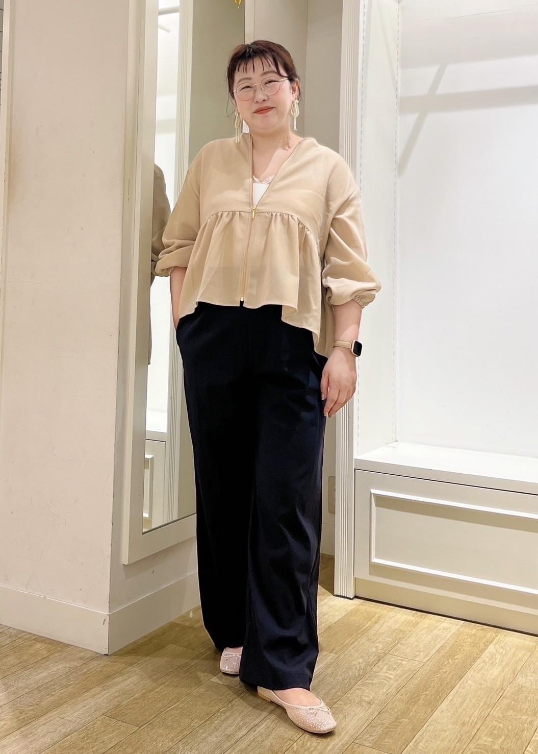 ROPE' PICNICのメッシュペプラムブルゾンを使ったコーディネートを紹介します。｜Rakuten Fashion(楽天ファッション／旧楽天ブランドアベニュー)5603493