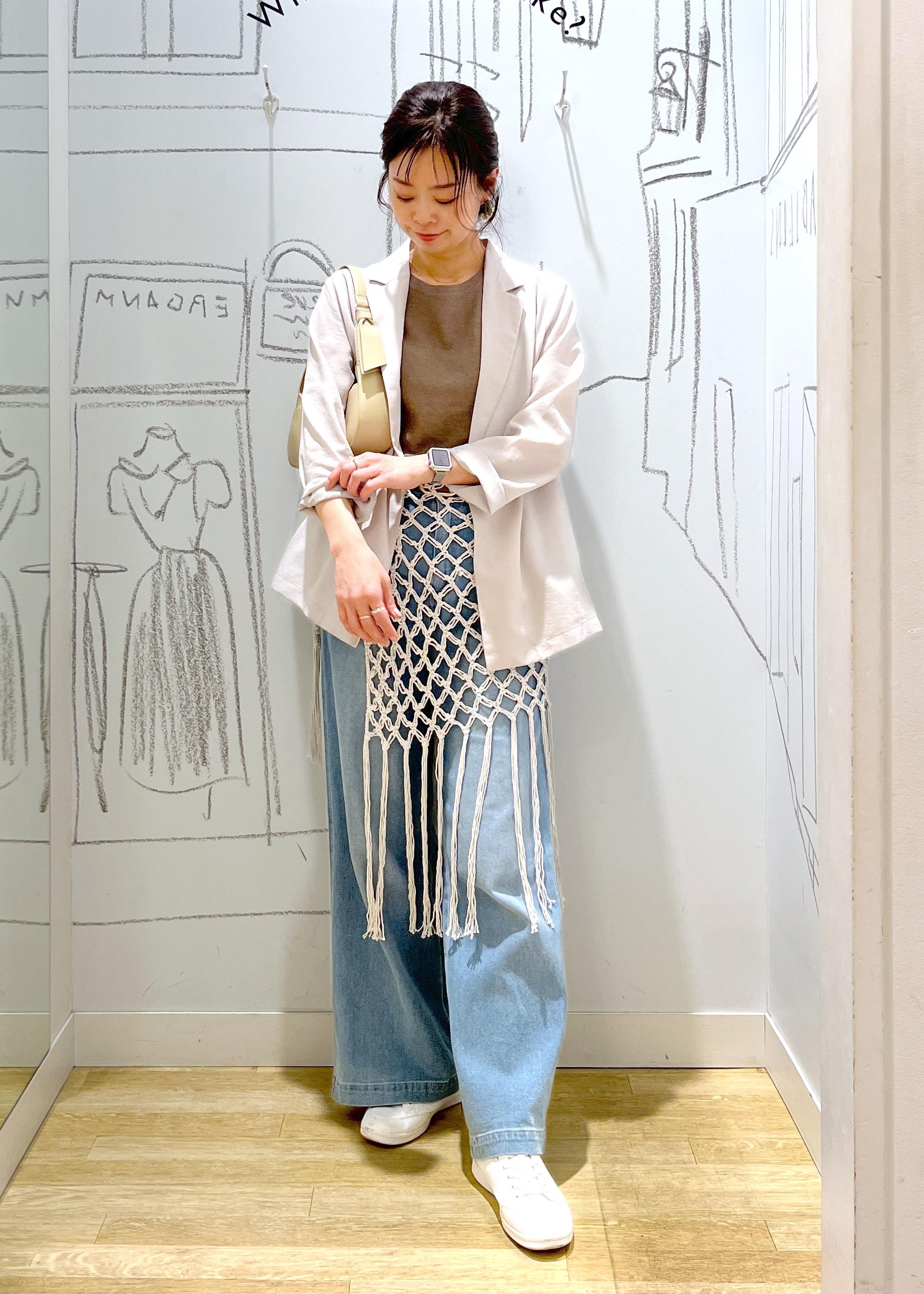 ROPE' PICNICの【洗濯機OK】LEVITAゼロスリーブサマーニットプルオーバーを使ったコーディネートを紹介します。｜Rakuten Fashion(楽天ファッション／旧楽天ブランドアベニュー)5603904