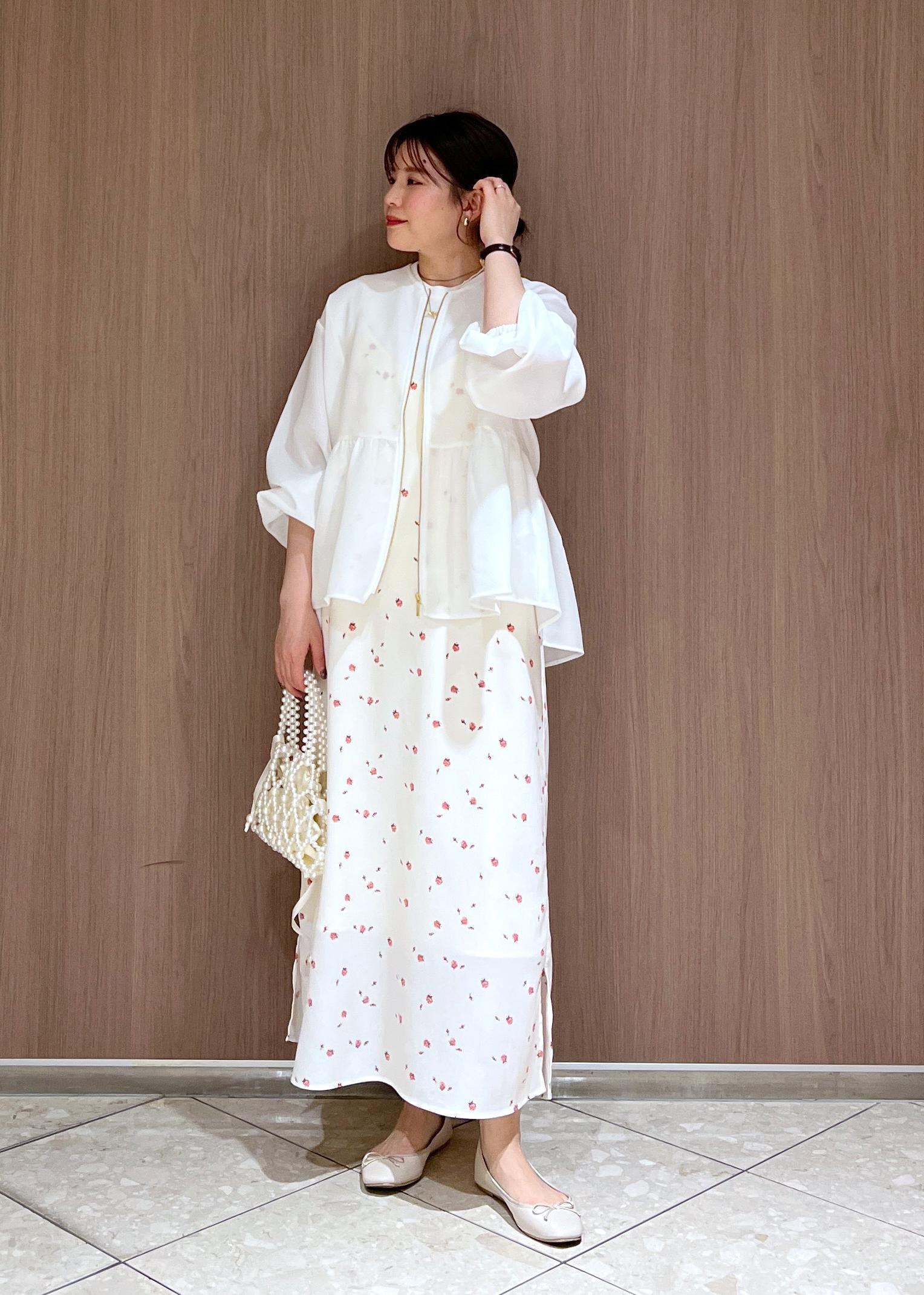 ROPE' PICNICのメッシュペプラムブルゾンを使ったコーディネートを紹介します。｜Rakuten Fashion(楽天ファッション／旧楽天ブランドアベニュー)5627582