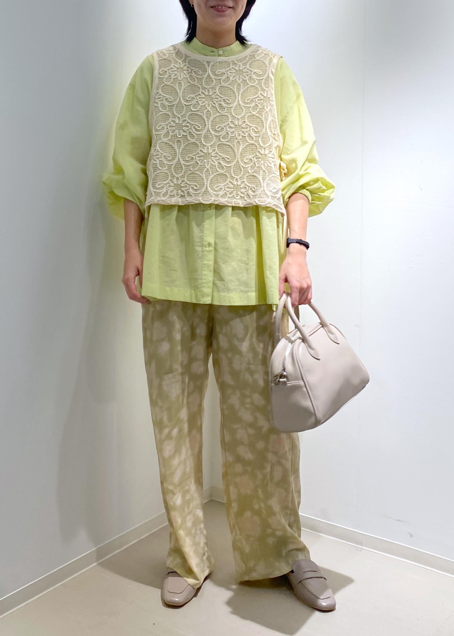 ROPE' PICNICの【接触冷感・通気性】お着軽シャツシリーズ/綿ボイルペプラムシャツを使ったコーディネートを紹介します。｜Rakuten Fashion(楽天ファッション／旧楽天ブランドアベニュー)5627701