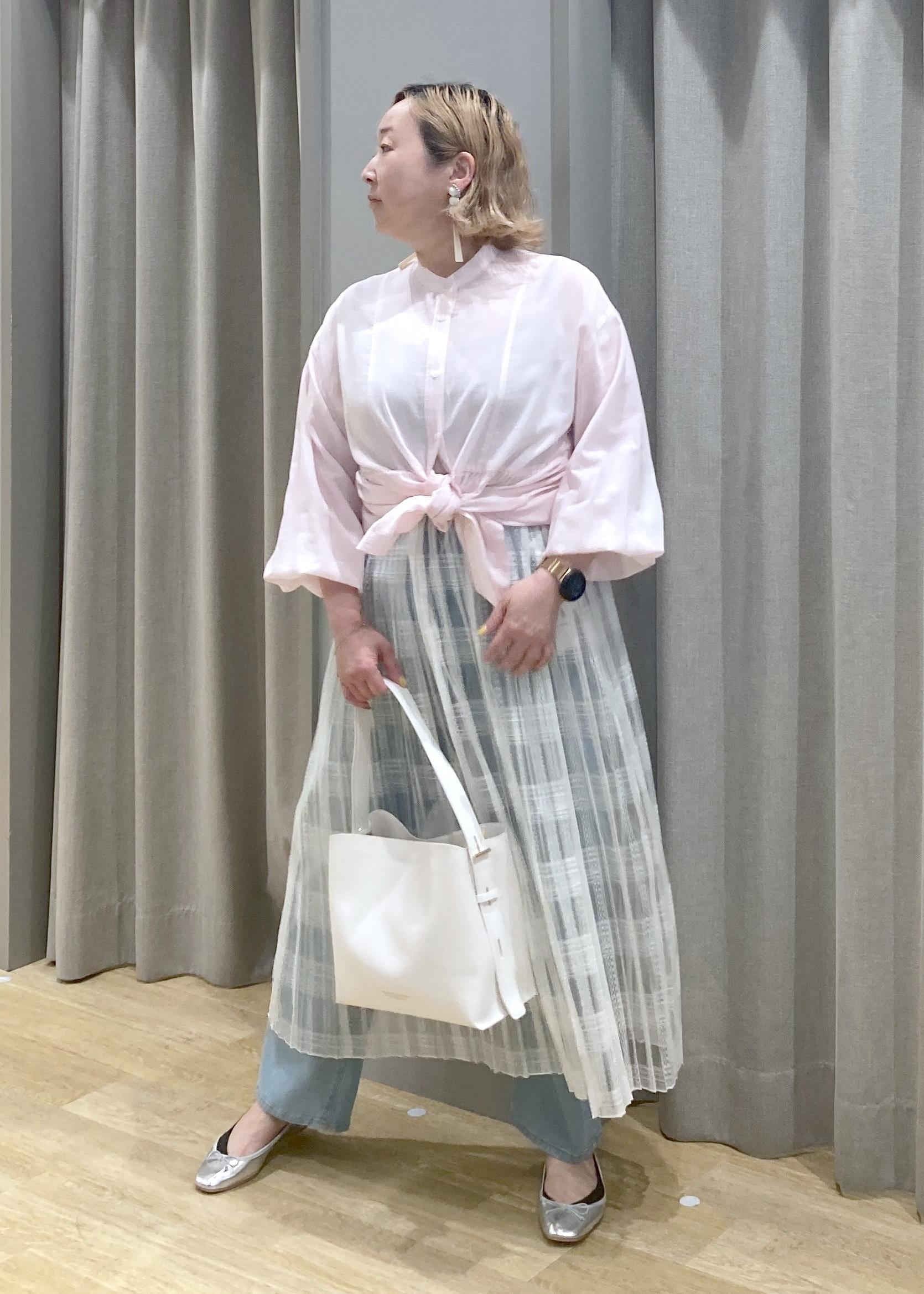 ROPE' PICNICの【接触冷感・通気性】お着軽シャツシリーズ/綿ボイルペプラムシャツを使ったコーディネートを紹介します。｜Rakuten Fashion(楽天ファッション／旧楽天ブランドアベニュー)5627752