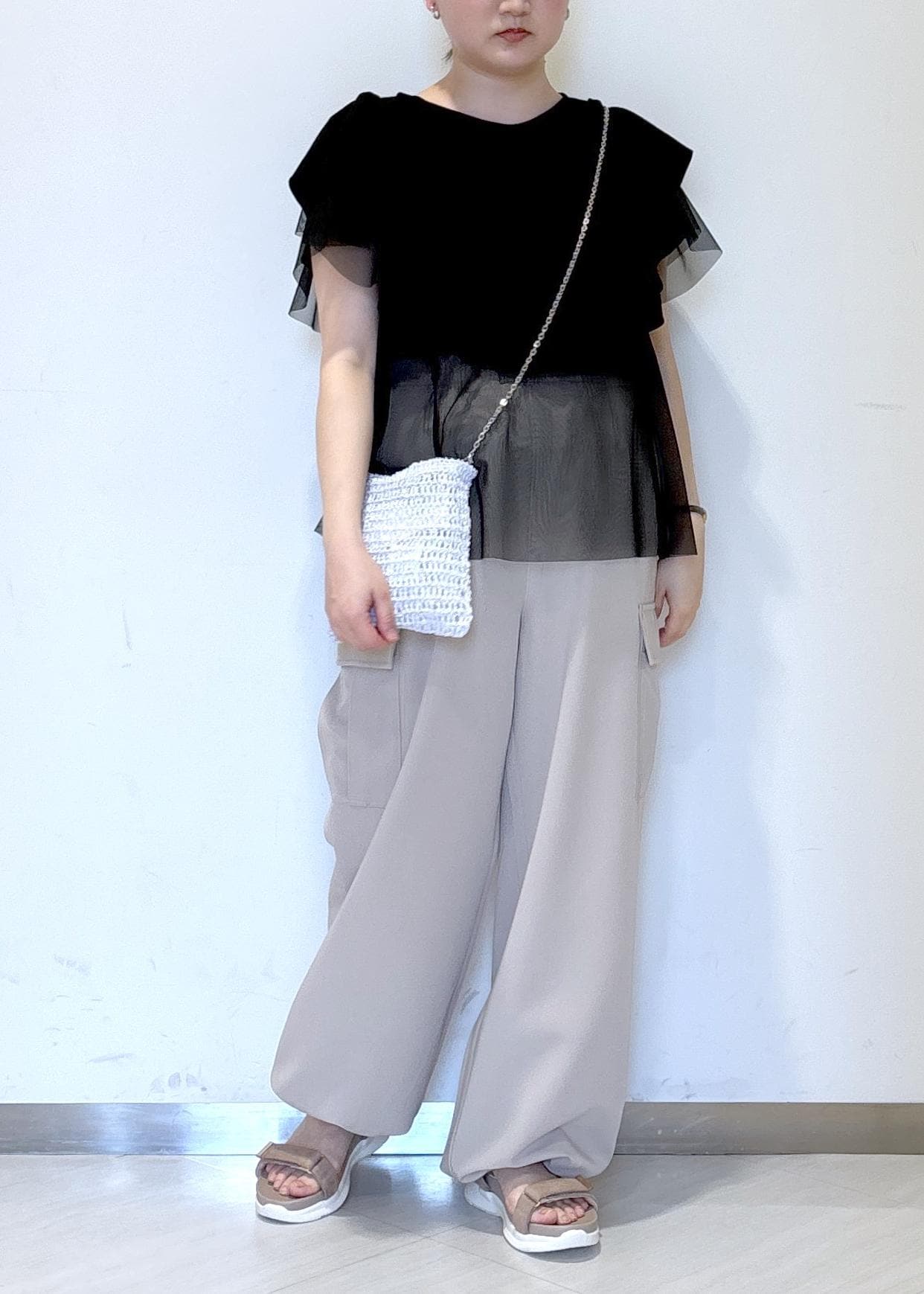 ROPE' PICNICの【UVカット・接触冷感】Cutee チュールレイヤード風フリルトップスを使ったコーディネートを紹介します。｜Rakuten Fashion(楽天ファッション／旧楽天ブランドアベニュー)5627757