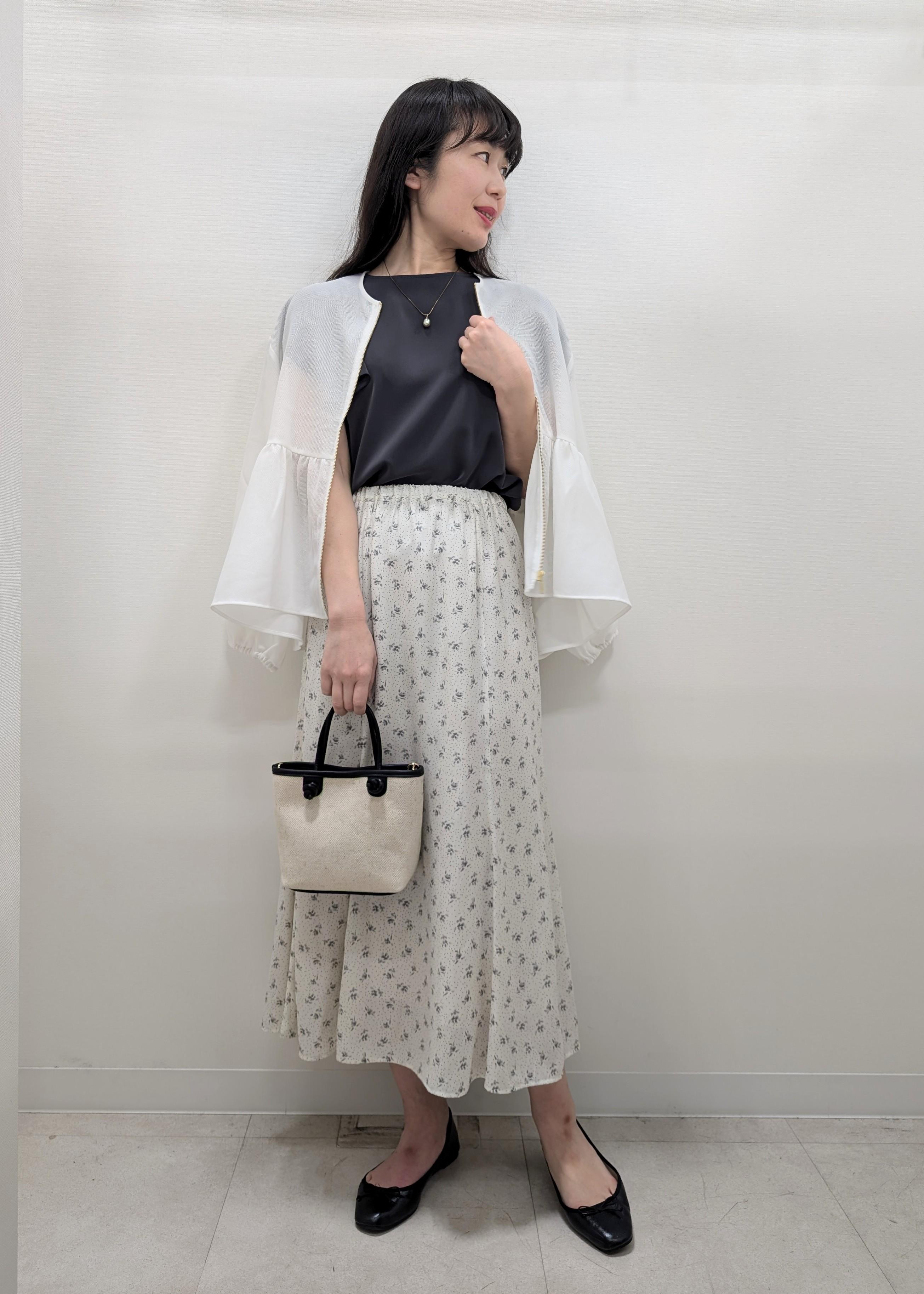 ROPE' PICNICのメッシュペプラムブルゾンを使ったコーディネートを紹介します。｜Rakuten Fashion(楽天ファッション／旧楽天ブランドアベニュー)5627843