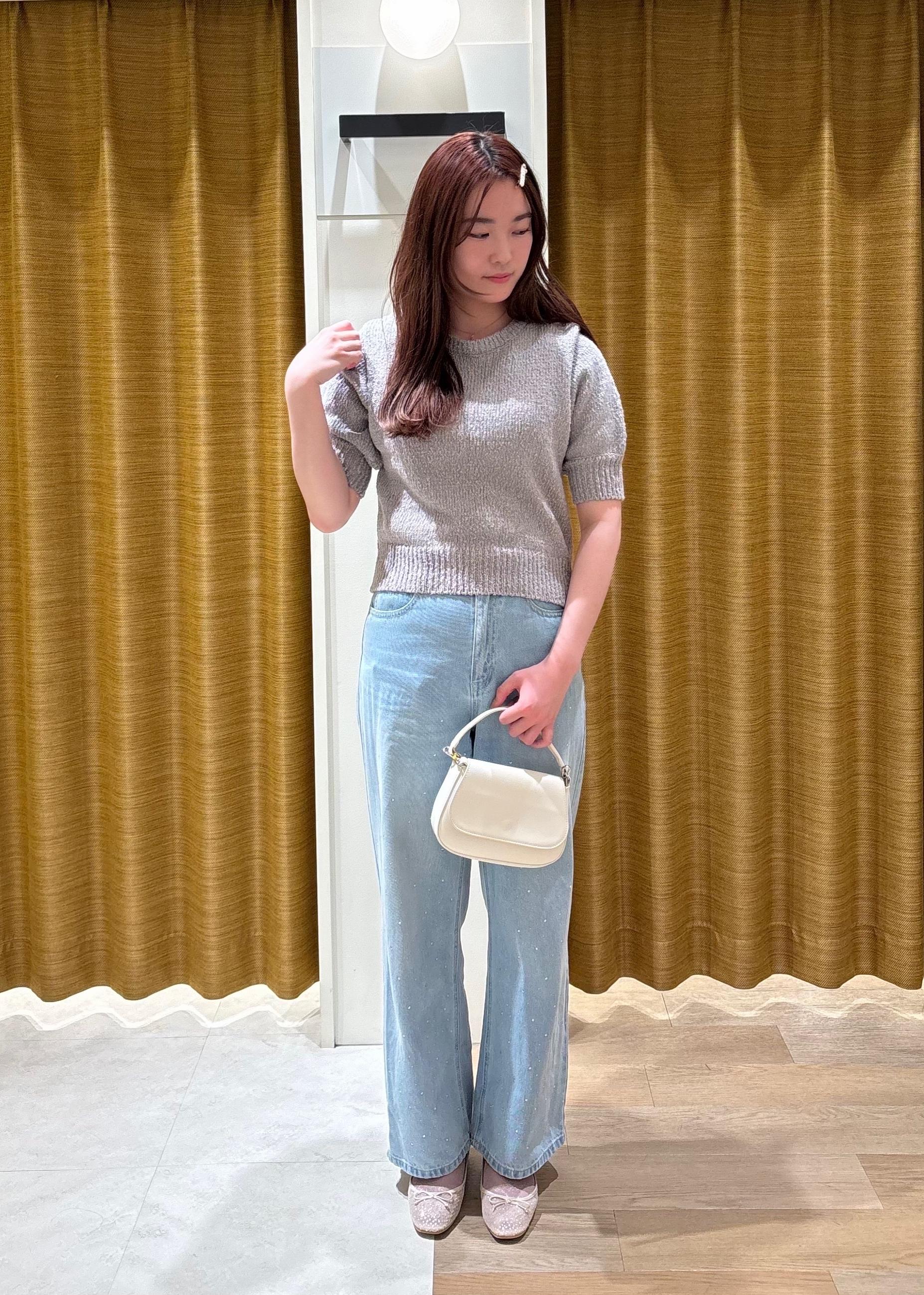 ROPE' PICNICのラメ混綿ニットハーフスリーブプルオーバーを使ったコーディネートを紹介します。｜Rakuten Fashion(楽天ファッション／旧楽天ブランドアベニュー)5649089