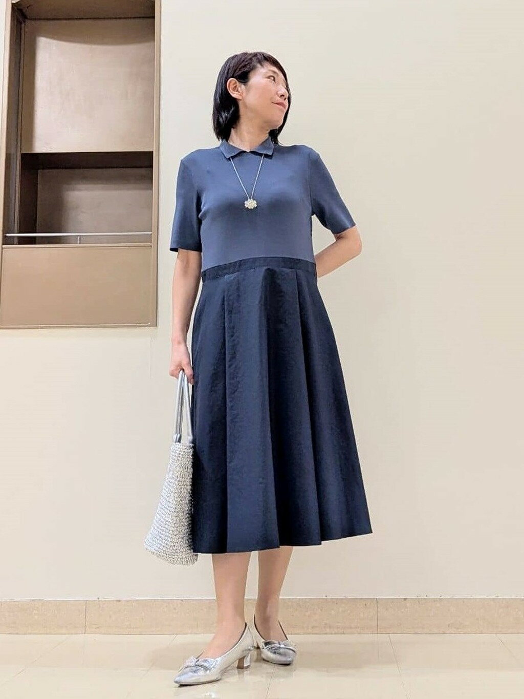 AMACAの布帛コンビニットワンピースを使ったコーディネートを紹介します。｜Rakuten Fashion(楽天ファッション／旧楽天ブランドアベニュー)5579713