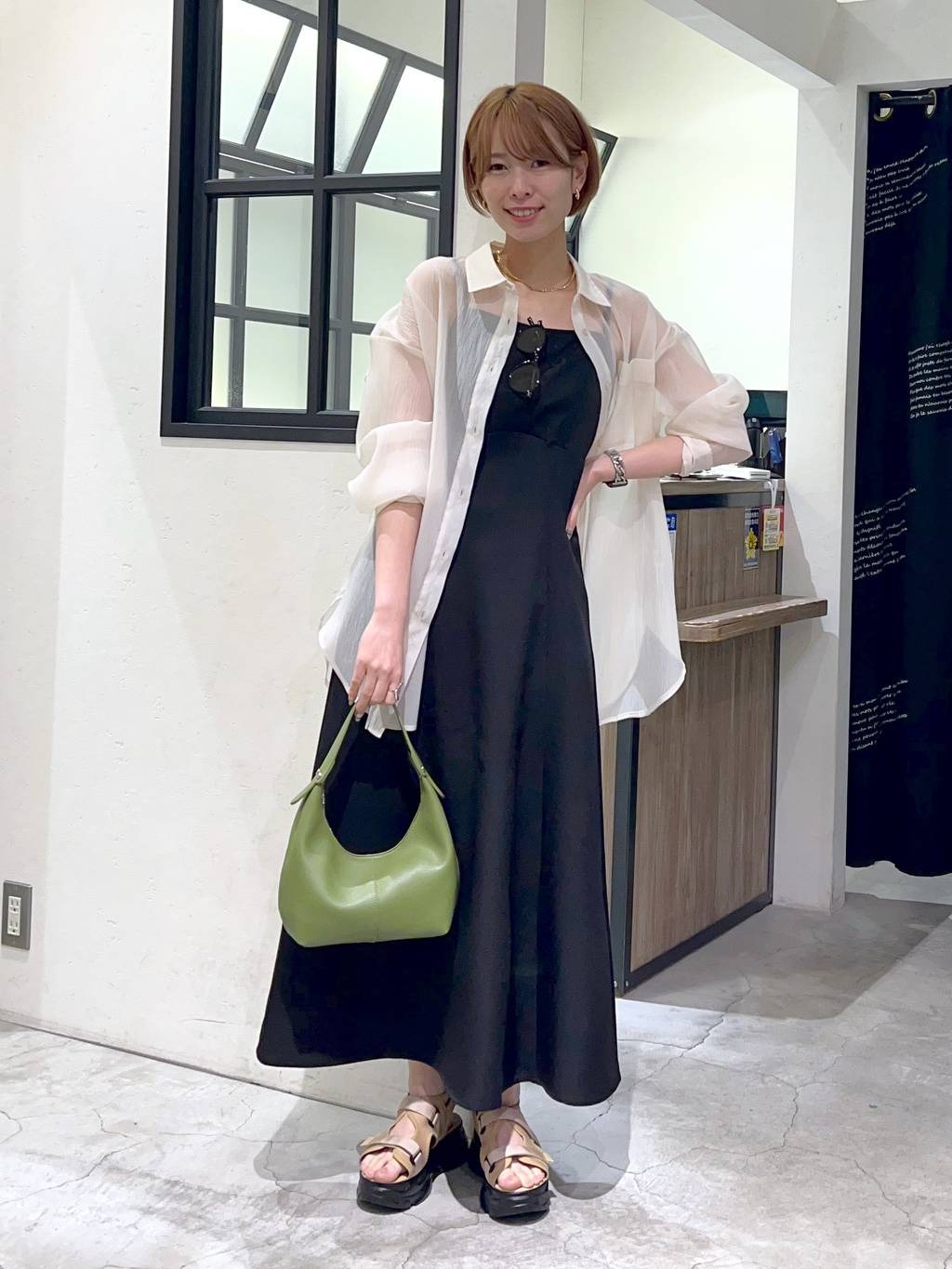 mysty womanの【オケージョン】レースボレロSETワンピースを使ったコーディネートを紹介します。｜Rakuten Fashion(楽天ファッション／旧楽天ブランドアベニュー)5582643