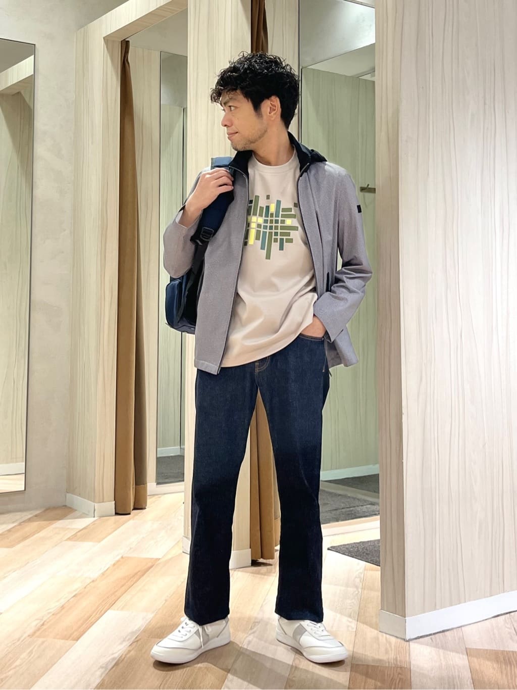 TAKEO KIKUCHIの【軽羽織】2WAY アクティブ ライトブルゾンを使ったコーディネートを紹介します。｜Rakuten Fashion(楽天ファッション／旧楽天ブランドアベニュー)5583006