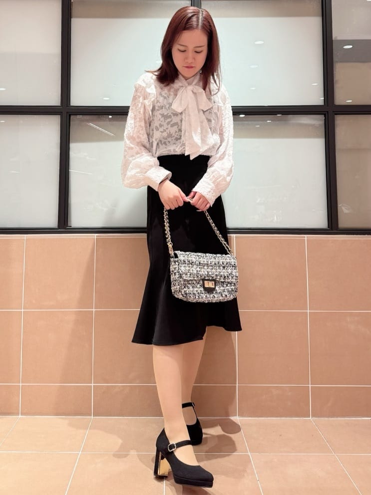ESPERANZAのキルティングショルダーバッグを使ったコーディネートを紹介します。｜Rakuten Fashion(楽天ファッション／旧楽天ブランドアベニュー)5590925