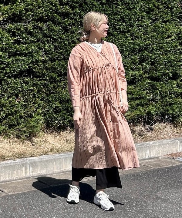 BEAMS HEARTのシアー ストライプ リボン ワンピースを使ったコーディネートを紹介します。｜Rakuten Fashion(楽天ファッション／旧楽天ブランドアベニュー)5602639