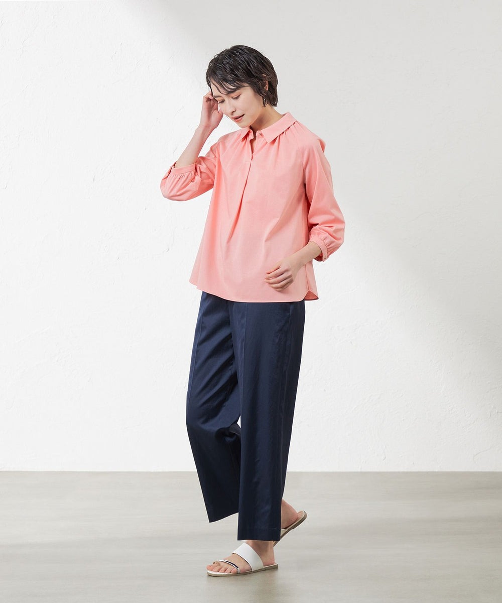 AMACAのコンパクトサテン ドロストパンツを使ったコーディネートを紹介します。｜Rakuten Fashion(楽天ファッション／旧楽天ブランドアベニュー)5602739